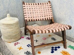 Sedia e cesta realizzata a mano in Marocco